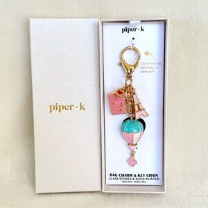 Viral Piper K Paris Eiffel Tower & Hot Air Balloon Key Chain / Bag Charm